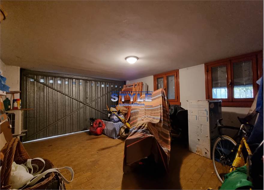 garage