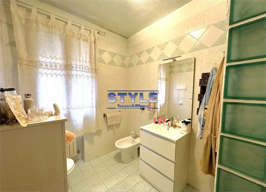 BAGNO FINESTRATO