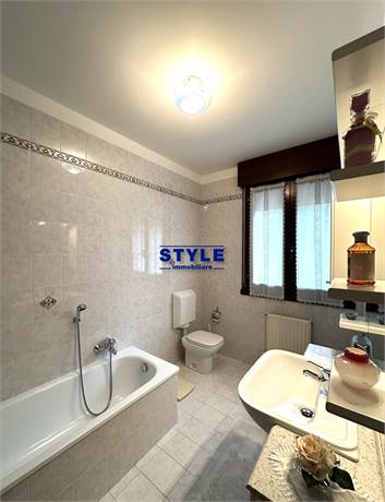BAGNO FINESTRATO