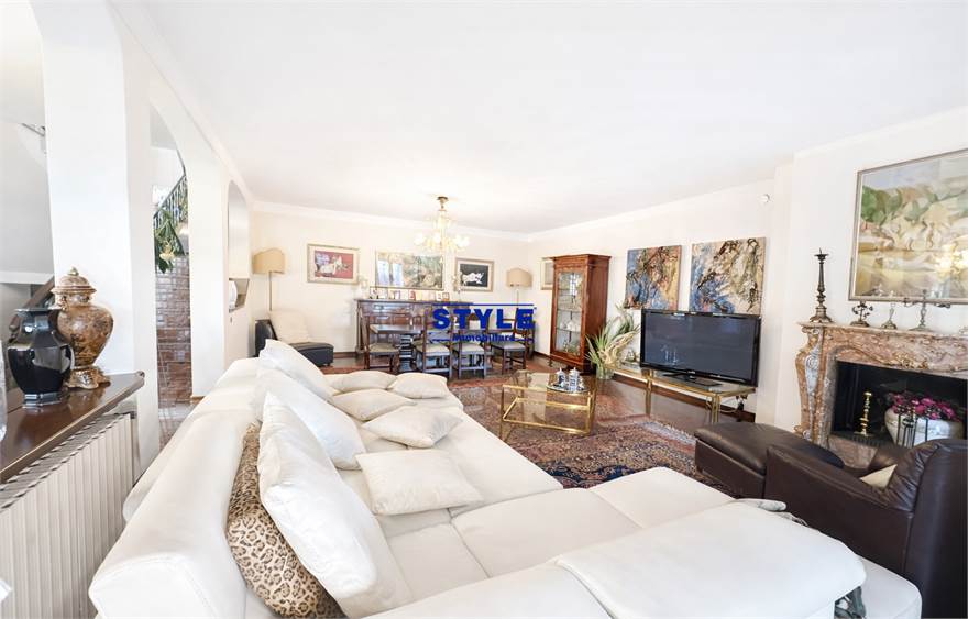 SOGGIORNO - SALA DA PRANZO