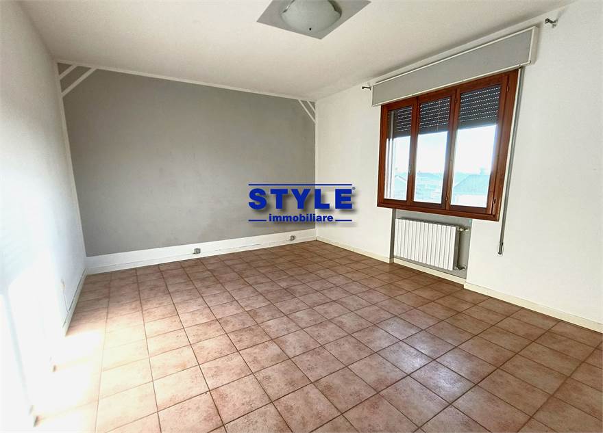 SECONDA CAMERA MATRIMONIALE